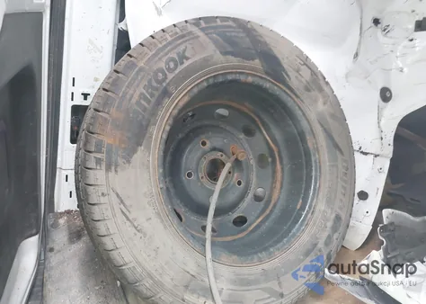 2016 Ford Transit-250 z USA, uszkodzony, nr VIN 1FTYR3XM7GKA54025